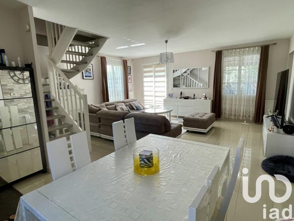 Maison à vendre 5 pièces 130 m² Saint-Pierre-du-Perray