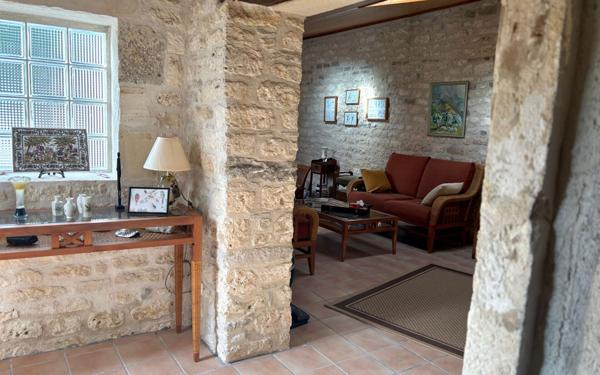 Maison à vendre    7 pièces •  Saint-Pierre-d'Oléron