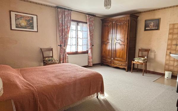 Maison à vendre    7 pièces •  Saint-Pierre-d'Oléron