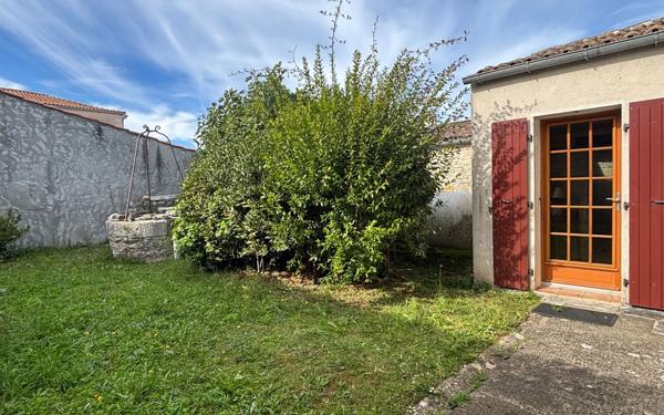 Maison à vendre    7 pièces •  Saint-Pierre-d'Oléron