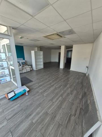 Local commercial à vendre 200m² Anzin (59410)