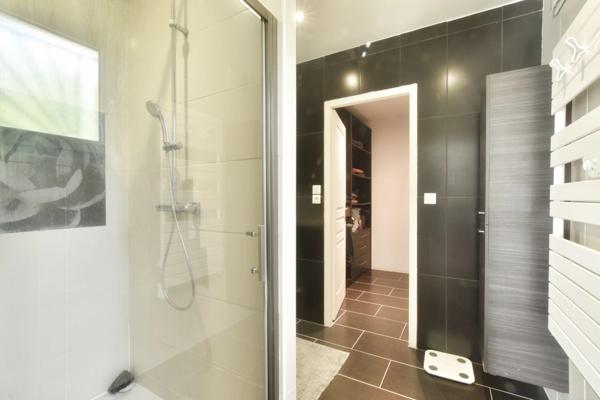 Spacieuse Villa de plain-pied au calme