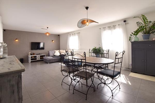 Spacieuse Villa de plain-pied au calme