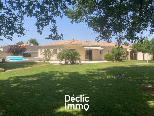 Vente maison contemporaine Saujon, 134m² 5 pièces 495 900€ avec piscine