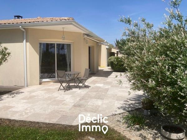 Vente maison contemporaine Saujon, 134m² 5 pièces 495 900€ avec piscine