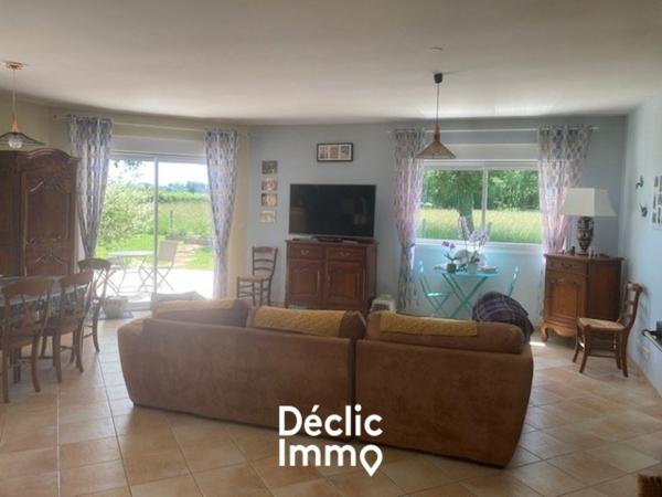 Vente maison contemporaine Saujon, 134m² 5 pièces 495 900€ avec piscine