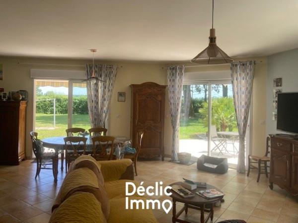 Vente maison contemporaine Saujon, 134m² 5 pièces 495 900€ avec piscine