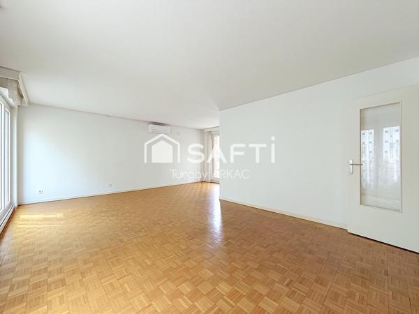 Grand appartement en duplex inversé avec Terrasse