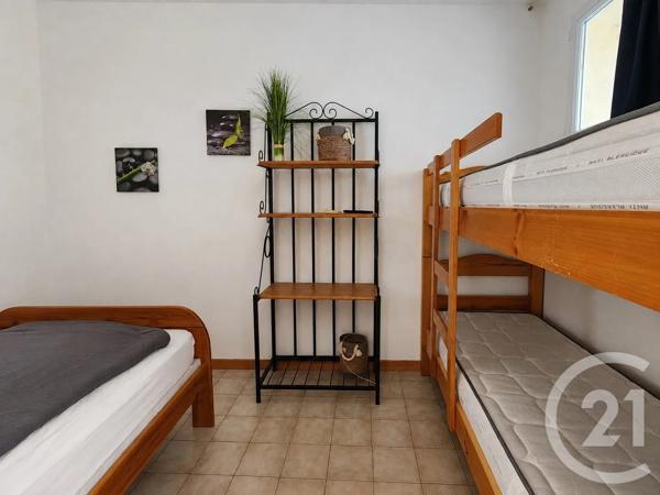 Appartement à vendre  2 pièces - 34,40 m 2   SIX FOURS LES PLAGES  - 83