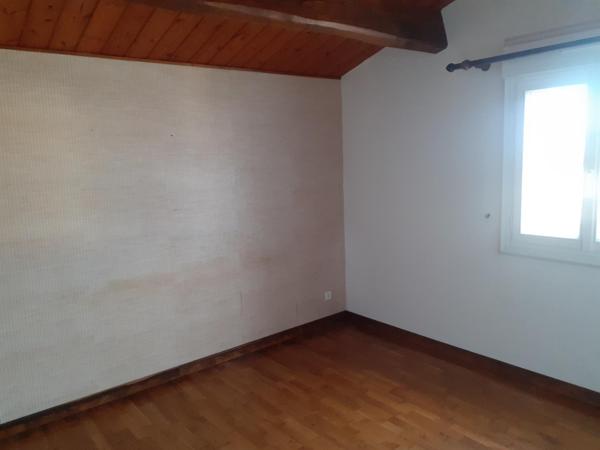 A la Guérinière, maison avec demi étage de 117 m2 de surface habitable, proche des plages et des commerces...