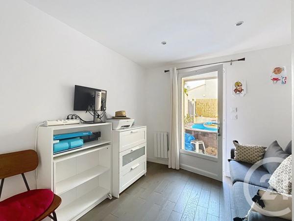 Maison à vendre  4 pièces - 112 m 2   MARSEILLE  - 13012