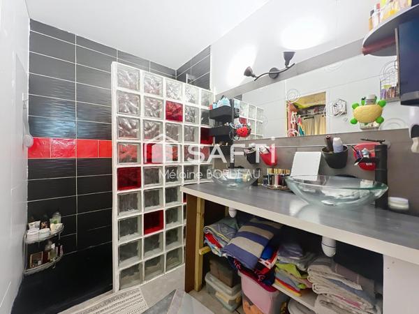 Maison 5 chambres avec jardin et bois