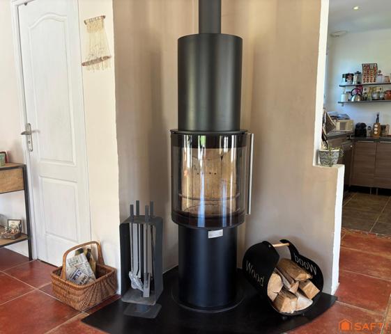 VILLA 190m2, 1400m2 terrain, 5 Chambres, Piscine!