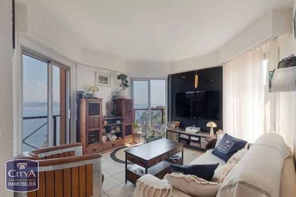 Appartement à vendre 2 pièces 43m² Théoule-sur-Mer (06590)