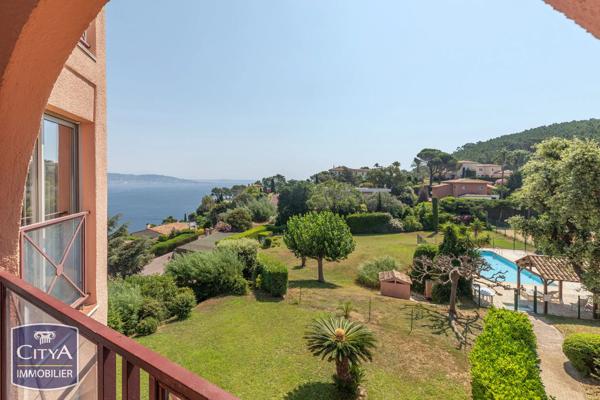 Appartement à vendre 2 pièces 43m² Théoule-sur-Mer (06590)