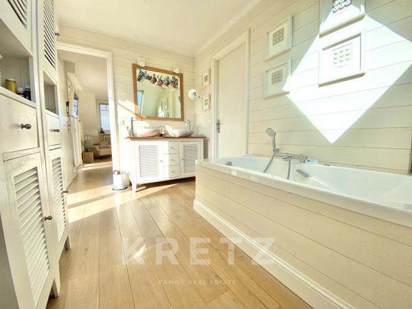 Villa de prestige au coeur de Croix