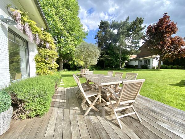 Villa de prestige au coeur de Croix