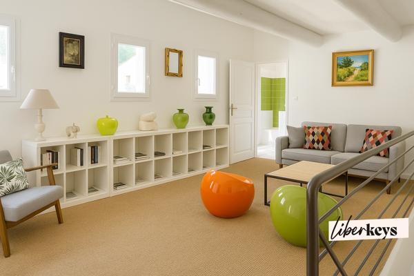 Maison bourgeoise agencée en meublés de tourisme – Un jardin secret au cœur de Moustiers