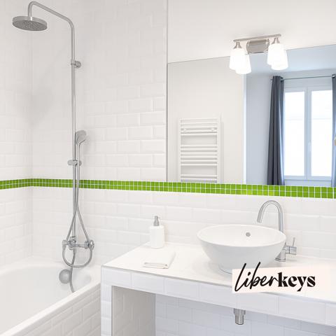 Maison bourgeoise agencée en meublés de tourisme – Un jardin secret au cœur de Moustiers