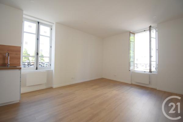 Appartement à vendre  2 pièces - 35,83 m2 VICHY - 03