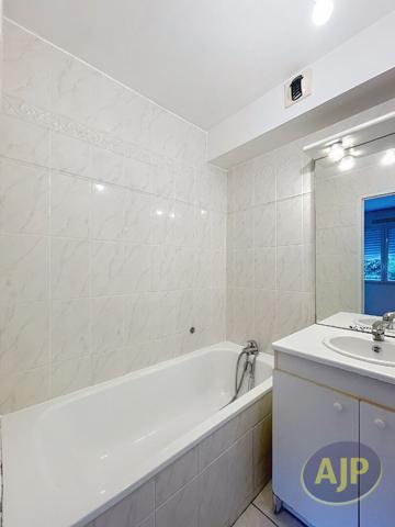 Vente appartement Nantes : 193 590 € - AJP Immobilier Rezé