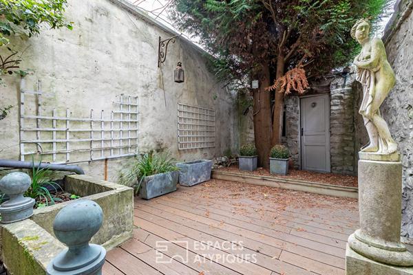 Authentique maison de ville avec terrasse en centre historique de Senlis