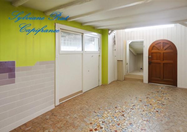 PAU Maison de ville 4 pièces de 118 m² avec garage et jardin arboré