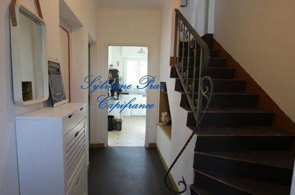 PAU Maison de ville 4 pièces de 118 m² avec garage et jardin arboré