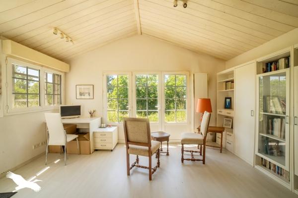 Maison 265 500 € Marans 10 p 369 m² DPE D
