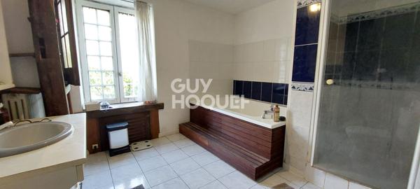 MAREIL SUR MAULDRE - Maison de caractère de 217 m2