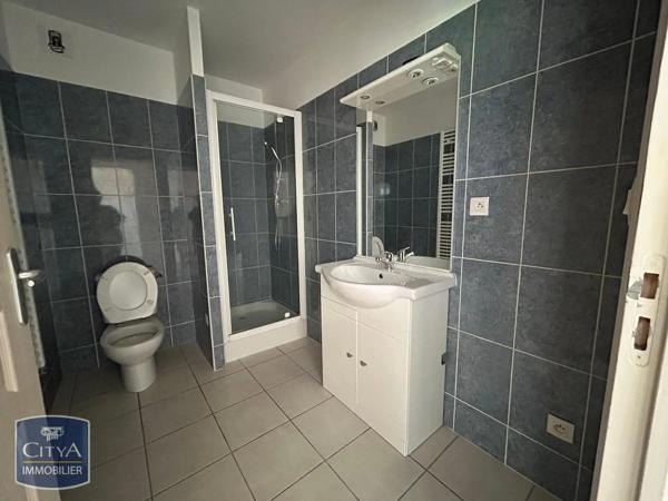 Appartement à louer 3 pièces 58.55m² Changé (72560)