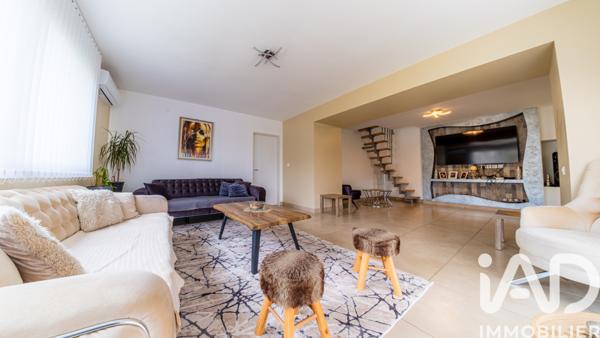 Maison à vendre 5 pièces 178 m² Chabeuil