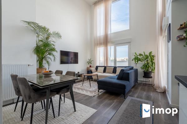 Duplex lumineux - 3 chambres - parking