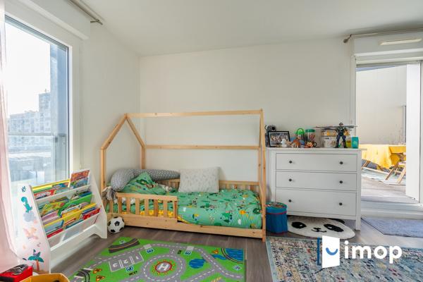 Duplex lumineux - 3 chambres - parking