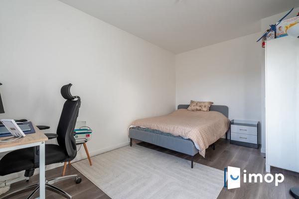 Duplex lumineux - 3 chambres - parking