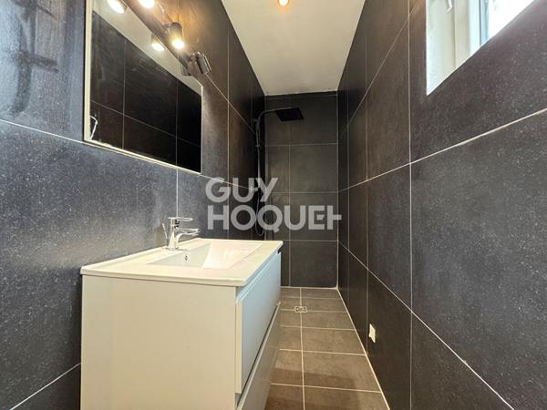 LUMINEUSE MAISON DE VILLE EN PLEIN CENTRE DE PONT L'EVEQUE