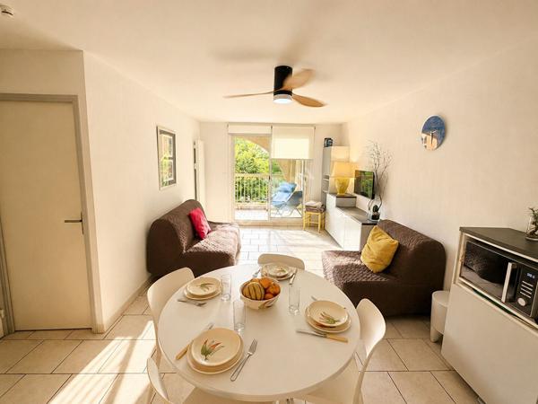 Appartement T2 de 48m²  (36m²  carrez + 12 m² de terrasse couverte)