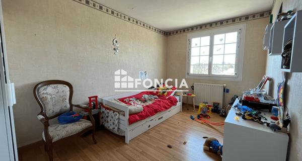 À vendre Maison 7 pièces 136 m² - Laval 53000
