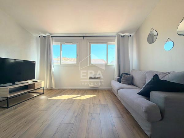 A LOUER 84120 PERTUIS CENTRE VILLE APPARTEMENT MEUBLE TYPE 2 PIECES  D'ENVIRON 49M²