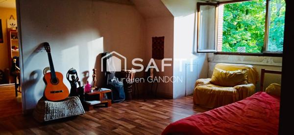 Maison avec vue sur l'Yonne