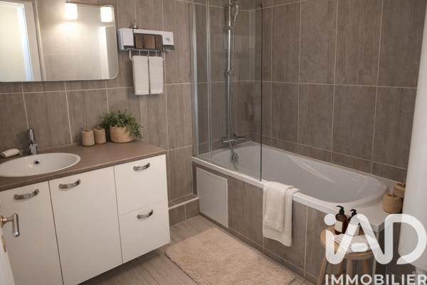 Appartement à vendre 3 pièces 67,9 m² Sèvres