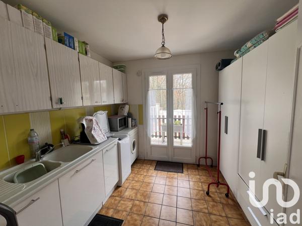 Maison 6 pièces de 120 m² à Savigny-le-Temple (77176)