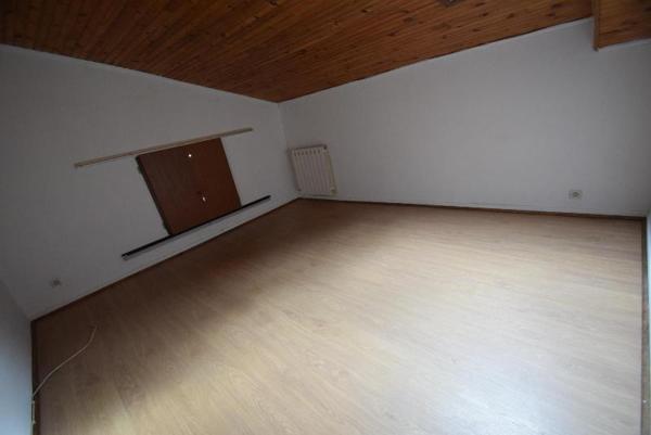 Appartement 3 pièces de 66 m² à Villeneuve de berg