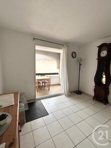 Appartement F2 à vendre  2 pièces - 22,56 m2 LA LONDE LES MAURES - 83