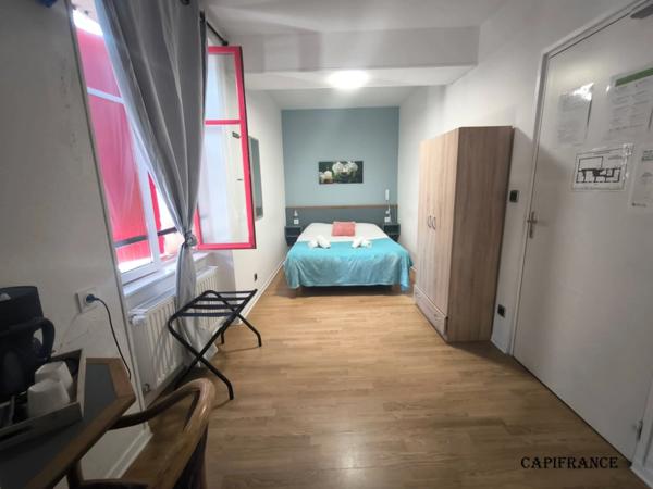 Fonds de commerce + Murs Hôtel 3 ★ à vendre À 20 min de Nevers, 25 min de Magny Cours