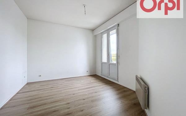 Appartement à vendre    5 pièces • 146,81 m2 Chantilly