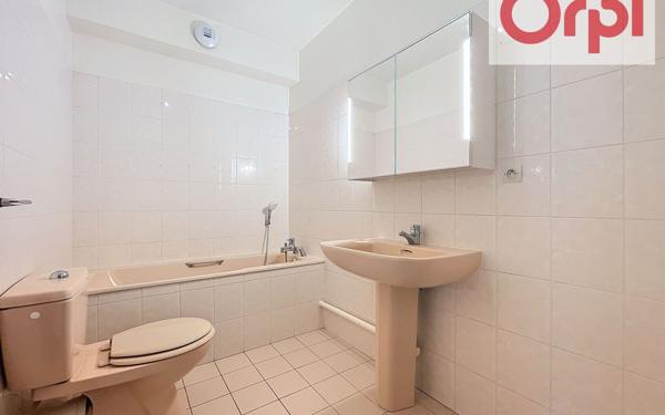 Appartement à vendre    5 pièces • 146,81 m2 Chantilly