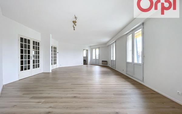 Appartement à vendre    5 pièces • 146,81 m2 Chantilly