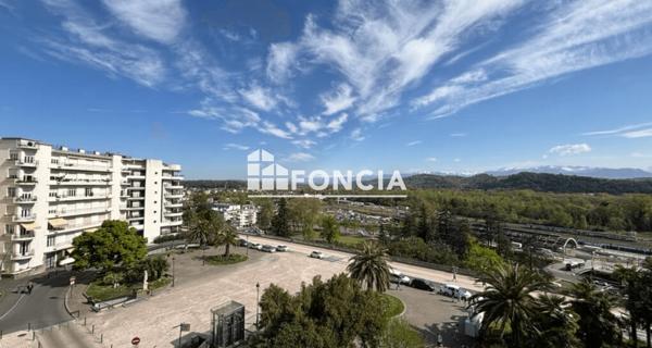 À vendre Studio 41 m² - Pau 64000