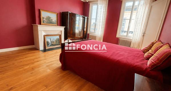 À vendre Maison 4 pièces 120 m² - Rochefort 17300